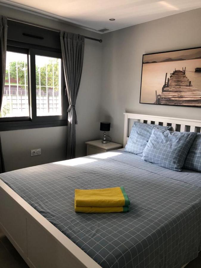 ארנאלס דל סול Luxury Beach Front Apartment מראה חיצוני תמונה