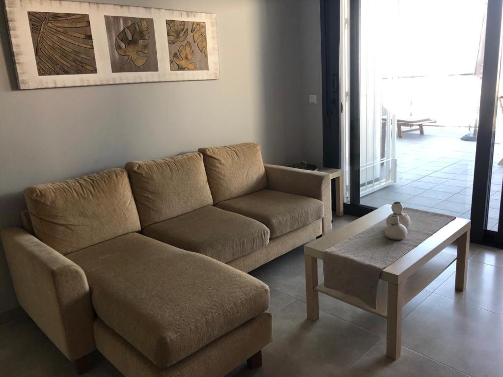 ארנאלס דל סול Luxury Beach Front Apartment מראה חיצוני תמונה