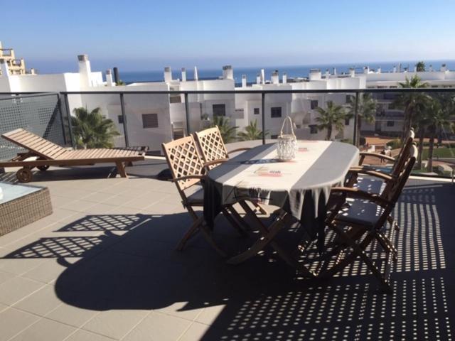 ארנאלס דל סול Luxury Beach Front Apartment מראה חיצוני תמונה
