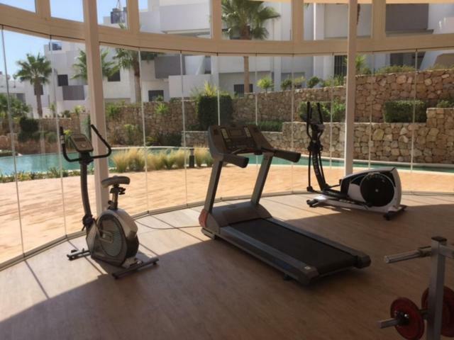 ארנאלס דל סול Luxury Beach Front Apartment מראה חיצוני תמונה